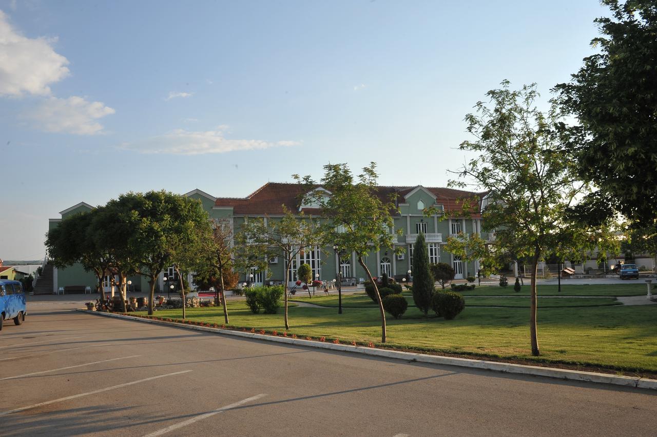 Hotel Zeleni Vir Ni Dış mekan fotoğraf