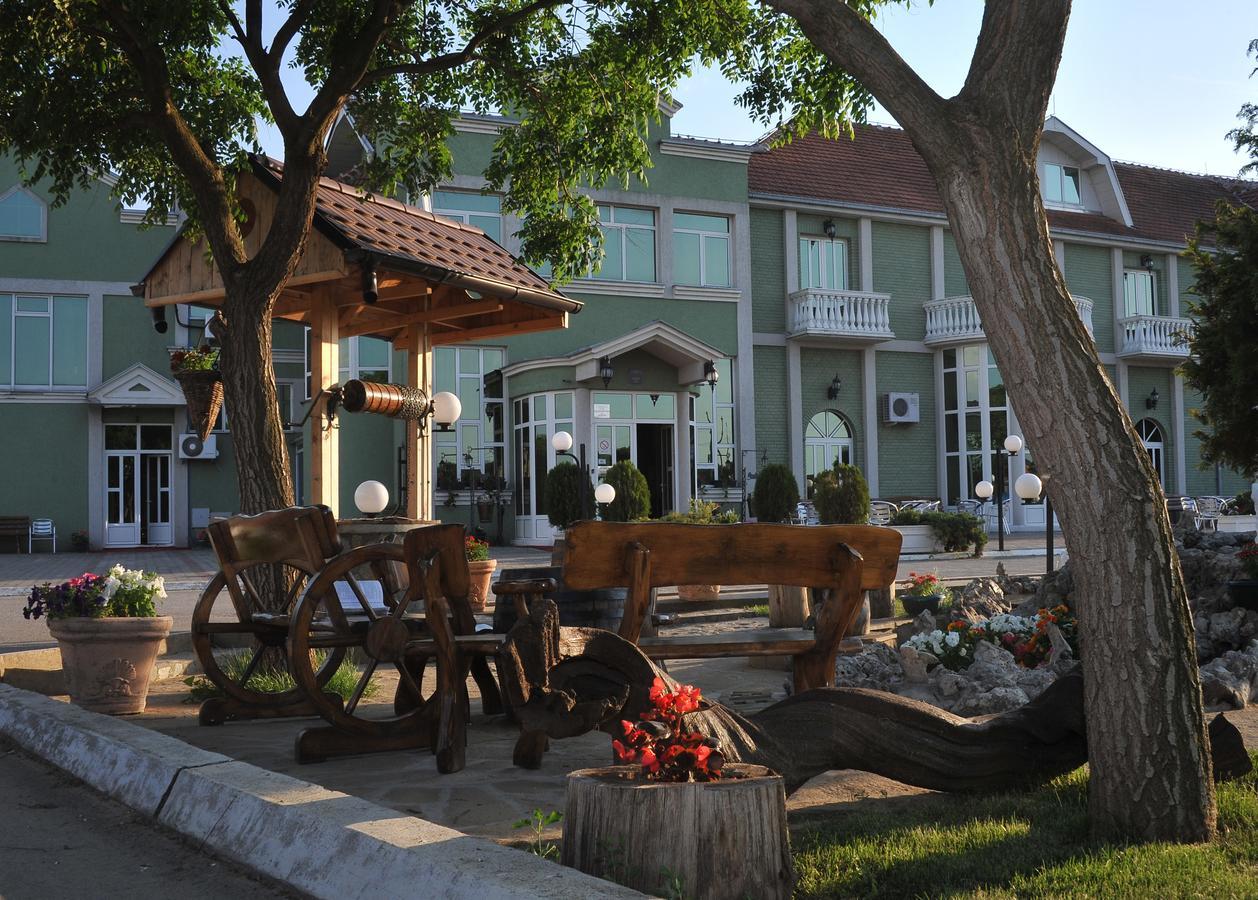 Hotel Zeleni Vir Ni Dış mekan fotoğraf